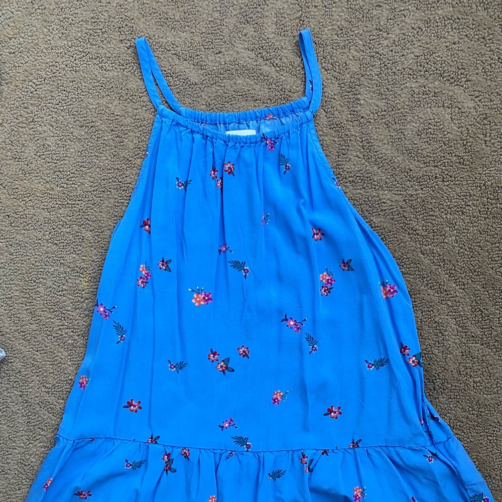 Flowy blue flower tank top